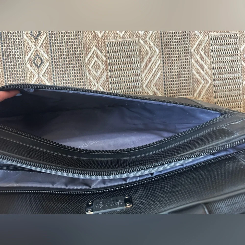 Kenneth Cole Reaction Black Laptop Briefcase